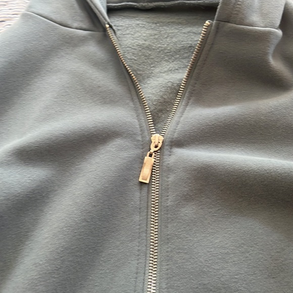 Amazon grey/blue zip up hoodie - Picture 2 of 4